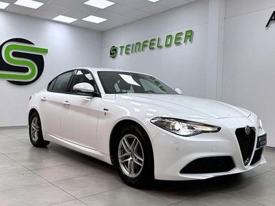 Gebraucht Alfa Romeo Giulia Sprint 190 PS (139 kW) 2021 Colore esterno (bianco alfa, u Limousine