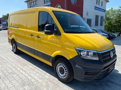 Gebraucht VW Crafter 140 PS (102 kW) 2019 Gelb (ginstergelb r1032/) Van