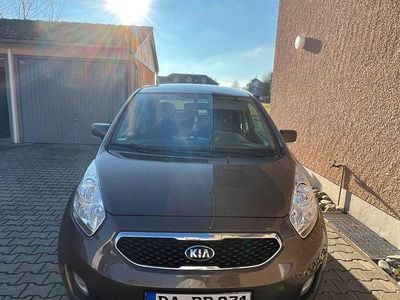 Gebraucht Kia Venga FIFA World Cup Edition 125 PS (91 kW) 2013 Gold Kleinwagen