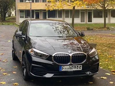 Gebraucht BMW 118 140 PS (102 kW) 2020 Schwarz Kleinwagen