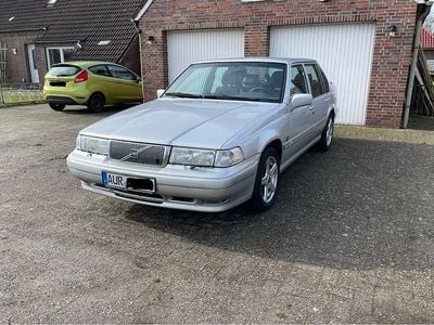 Gebraucht Volvo S90 180 PS (132 kW) 1997 Silber Limousine