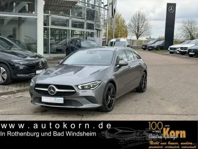 Gebraucht Mercedes CLA180 Shooting Brake Progressive 136 PS (100 kW) 2021 Grau Kombi