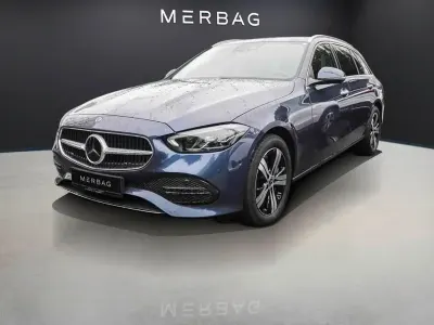 Gebraucht Mercedes C300e Avantgarde 313 PS (230 kW) 2024 Blau Limousine