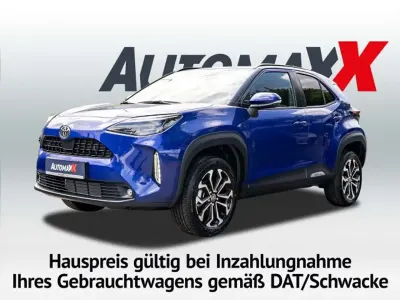 Neu Toyota Yaris Cross 131 PS (96 kW) 2026 Juniper blue SUV