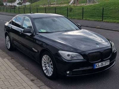BMW 730