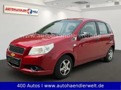 Gebraucht Chevrolet Aveo 84 PS (61 kW) 2009 Rot Kleinwagen