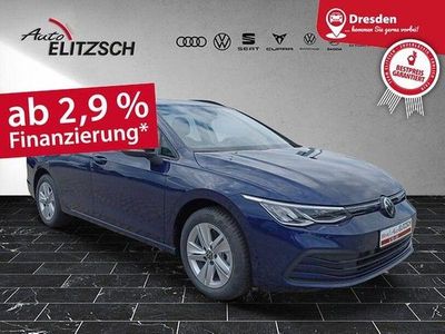 Gebraucht VW Golf VIII 131 PS (96 kW) 2023 Atlantik blue metallic Kombi