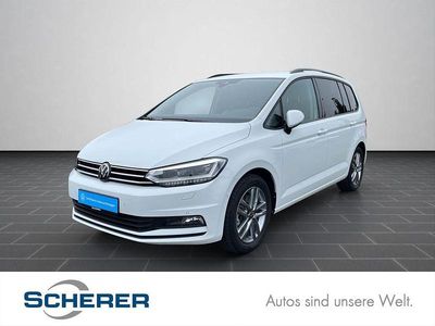 Gebraucht VW Touran Comfortline 150 PS (110 kW) 2025 Pure white (metallic) Van / Kleinbus