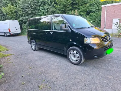 Gebraucht VW Multivan Startline 102 PS (75 kW) 2008 Schwarz Van / Kleinbus