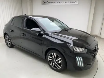 Gebraucht Peugeot 208 Allure 101 PS (74 kW) 2025 Schwarz Kleinwagen