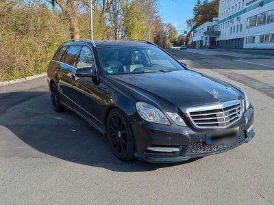 Gebraucht Mercedes E300 Avantgarde 231 PS (169 kW) 2012 Schwarz Kombi