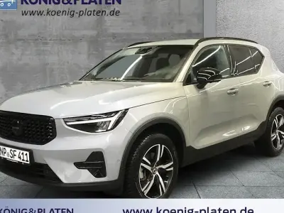 Usata Volvo XC40 Plus 163 CV (119 kW) 2025 Grigio SUV
