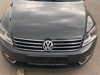 Gebraucht VW Passat Exclusive 140 PS (102 kW) 2013 Grau Kombi