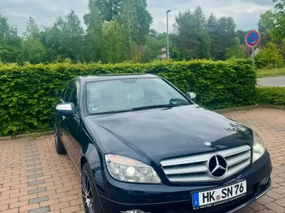 Używany Mercedes C320 224 KM (164 kW) 2007 Niebieski Sedan/Limuzyna