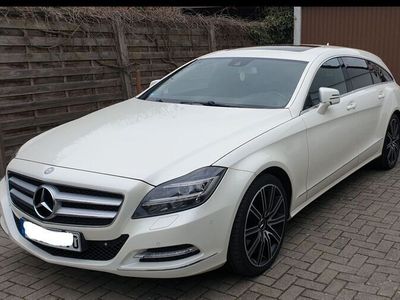 Mercedes CLS350 Shooting Brake