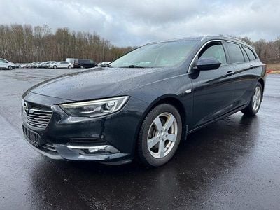 Usado Opel Insignia Dynamic 165 HP (121 kW) 2018 Azul Carrinha
