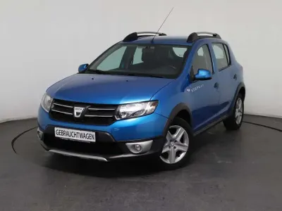 Gebraucht Dacia Sandero Prestige 90 PS (66 kW) 2014 Blau sky (terpl) SUV