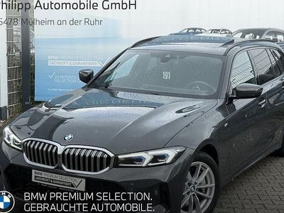 Grau Gebraucht 2024 BMW 330 Shadowline Kombi | 47.880 € (Fairer Preis)