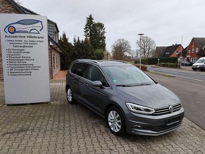 Gebraucht VW Touran Highline 150 PS (110 kW) 2017 Grau Van / Kleinbus