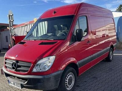 Rot Gebraucht 2008 Mercedes 316 Van | 12.900 €