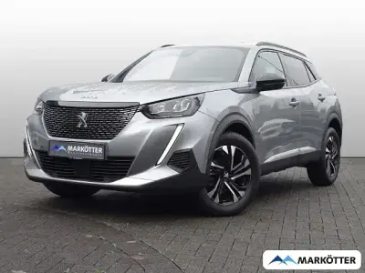 Gebraucht Peugeot 2008 Allure 131 PS (96 kW) 2023 Grau SUV