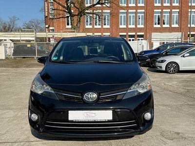 Gebraucht Toyota Verso Executive 177 PS (130 kW) 2013 Schwarz Van / Kleinbus