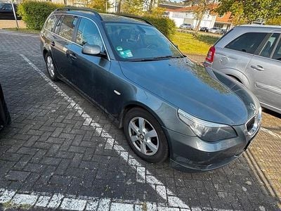 BMW 525