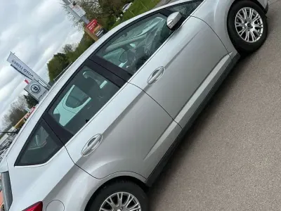 Gebraucht Ford C-MAX Titanium 140 PS (102 kW) 2011 Van / Kleinbus