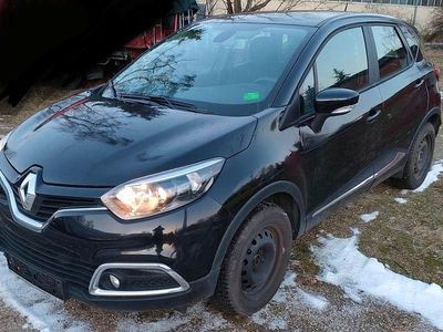 Schwarz Gebraucht 2017 Renault Captur Life SUV | 9.290 € (Guter Preis)