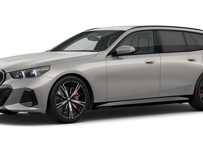 Neu BMW 540 Comfort Edition 303 PS (222 kW) 2026 Grau Kombi
