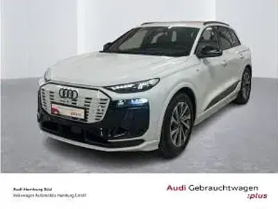Gebraucht Audi Q6 e-tron 284 kW (387 PS) 2025 Weiß (2y gletscherweiß metallic) SUV