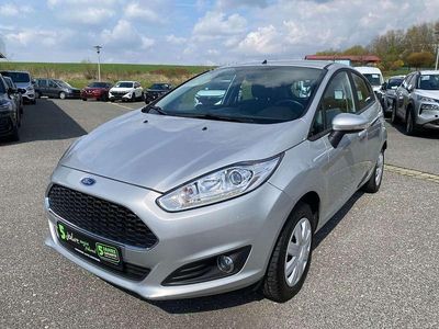 Gebraucht Ford Fiesta SYNC Edition 80 PS (58 kW) 2016 Polarsilber metallic Kleinwagen