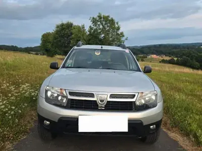 Gebraucht Dacia Duster 105 PS (77 kW) 2011 Silber SUV