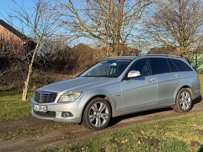 Gebraucht Mercedes C320 Elegance 224 PS (164 kW) 2008 Silber Limousine