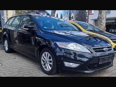 Gebraucht Ford Mondeo 140 PS (102 kW) 2013 Schwarz Kombi