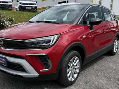 Gebraucht Opel Crossland X Elegance 131 PS (96 kW) 2022 Chili rot (metallic) SUV