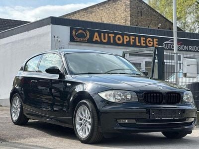Begagnad BMW 116 Sport Line 122 HK (89 kW) 2009 Svart Halvkombi