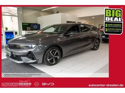 Gebraucht Opel Astra 131 PS (96 kW) 2024 Grau m. Kleinwagen