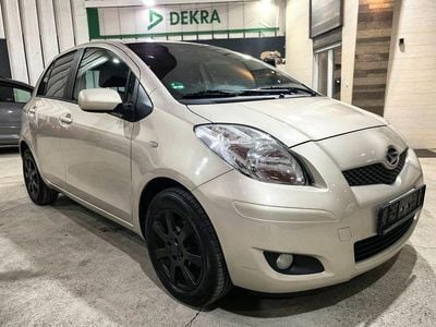 Gebraucht Daihatsu Charade 99 PS (72 kW) 2011 Braun Limousine