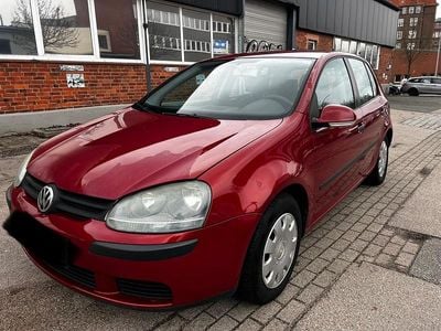 Gebraucht VW Golf IV 75 PS (55 kW) 2005 Rot Limousine
