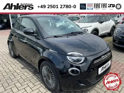 Gebraucht Fiat 500e Icon 86 kW (118 PS) 2022 Schwarz Kleinwagen