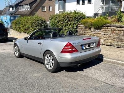 Mercedes SLK230