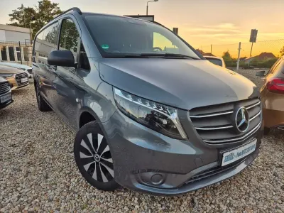 Używany Mercedes Vito 190 KM (139 kW) 2023 Szary Van