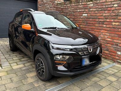 Gebraucht Dacia Spring Comfort Plus 33 kW (45 PS) 2022 Schwarz Kleinwagen