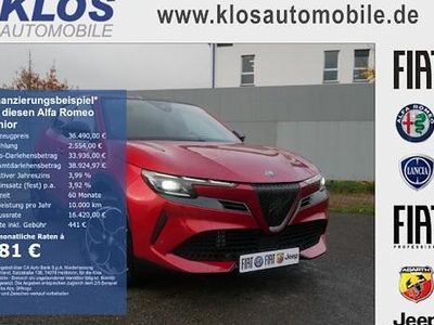 Neu Alfa Romeo GT Junior 145 PS (106 kW) 2025 Rot SUV
