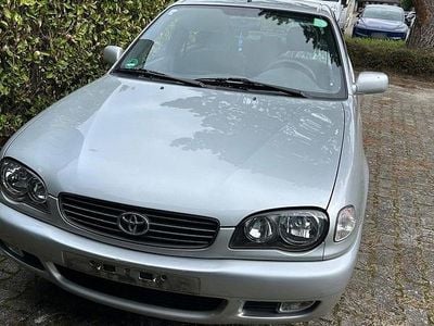 Usado Toyota Corolla Terra 110 HP (80 kW) 2000 Prateado Sedan