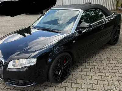 Gebraucht Audi A4 Cabriolet Comfort 272 PS (200 kW) 2009 Schwarz Cabrio