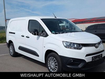 Second-hand Toyota Proace City City 102 CP (75 kW) 2022 Alb Monovolum