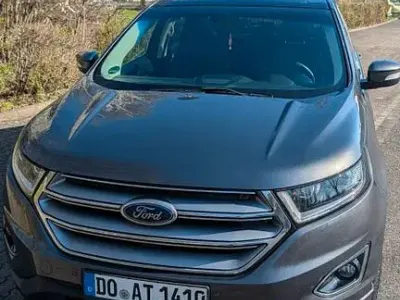 Gebraucht Ford Edge Titanium 179 PS (131 kW) 2018 Grau SUV