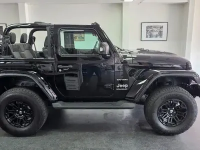 Gebraucht Jeep Wrangler Sahara 272 PS (200 kW) 2021 Schwarz SUV
